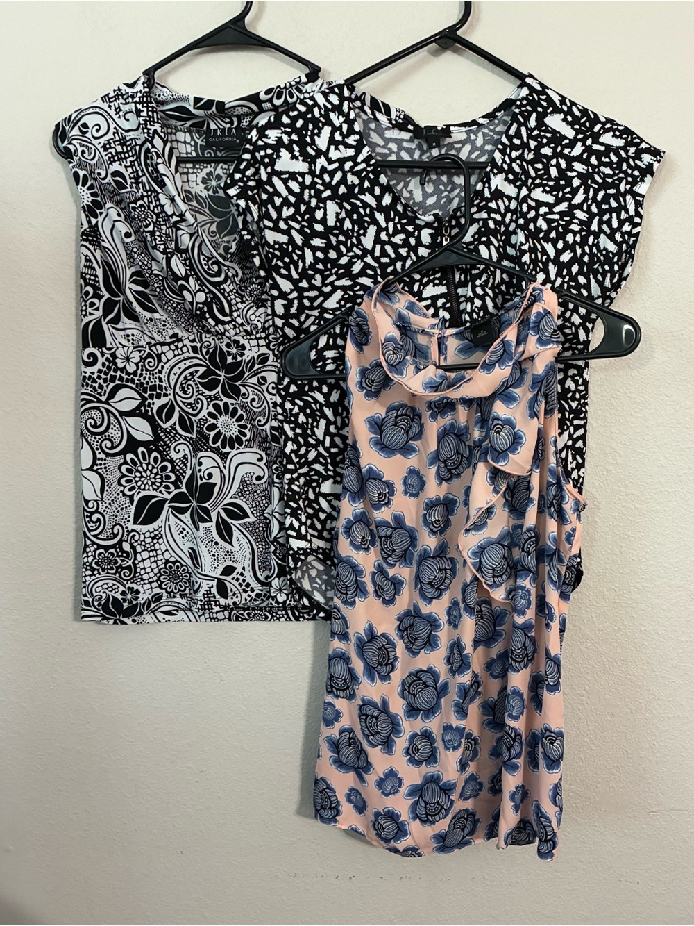 3-Pack Women’s Sleeveless & Short-Sleeve Tops - Floral & Abstract Prints
